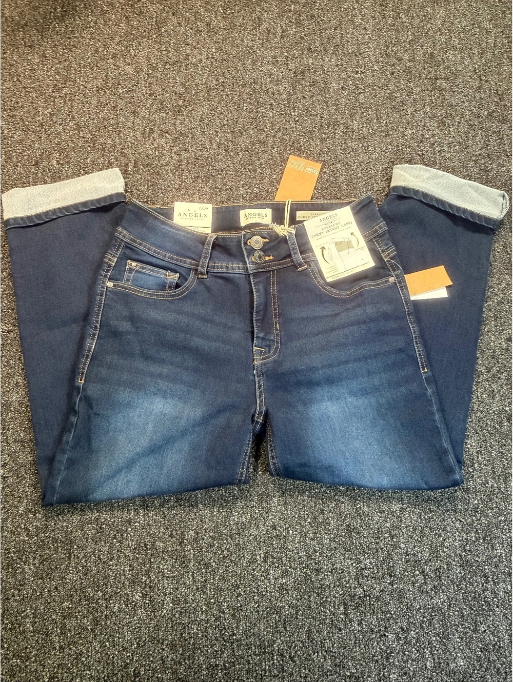 NWT Angels Everluxe Curvy Skinny Capri Jeans Size 6/39